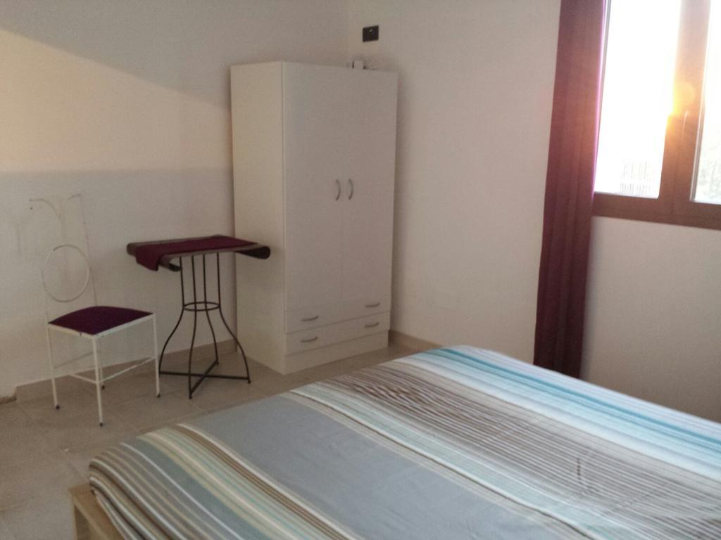 La Casa Delle Farfalle Panzió Szirakúza Szoba fotó
